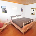 Haus Rheinterrasse Tatil Evi