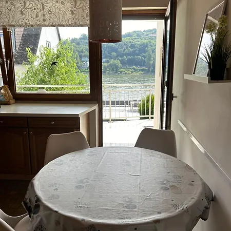 Tatil Evi Haus Rheinterrasse