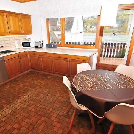 بيت للعطل Haus Rheinterrasse *