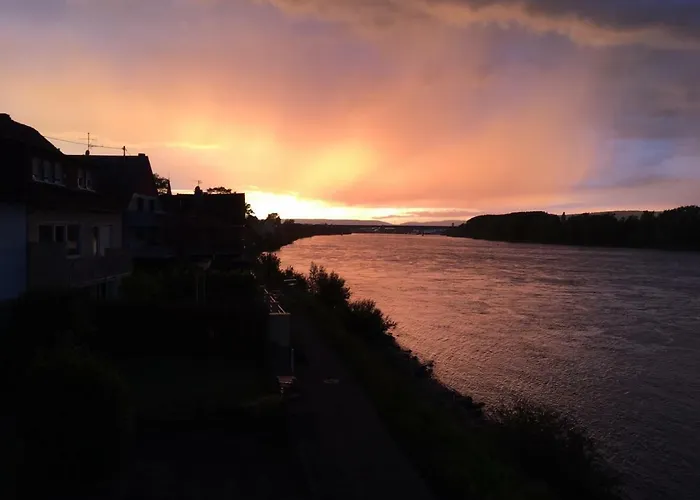 Nyaraló Haus Rheinterrasse